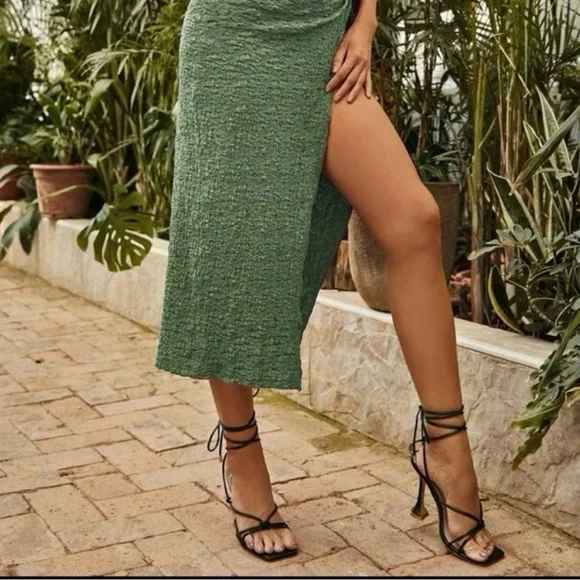 New Vacation Green Women's Skirt + Top size XS - Picture 2 of 4